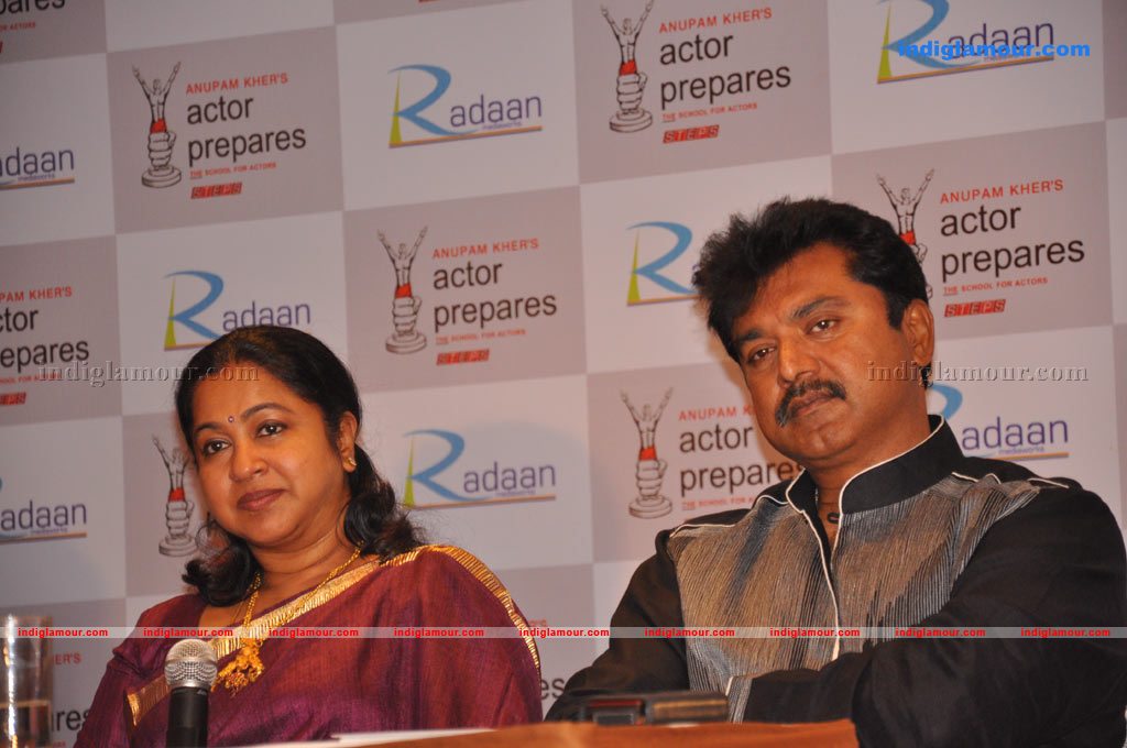 Radaan Mediaworks Promoted by Radikaa Sarath Kumar Event hd photo
