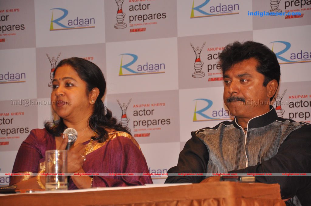 Radaan Mediaworks Promoted by Radikaa Sarath Kumar Event hd photo