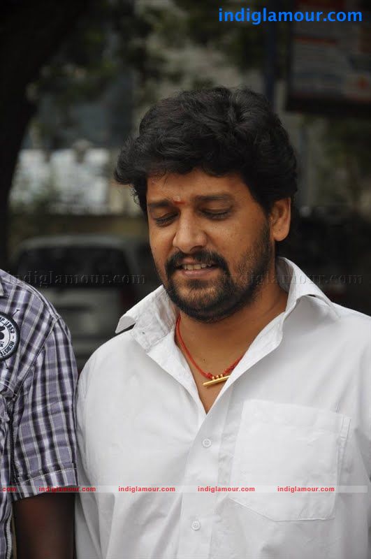 Vidharth, Karunas, Mayilsamy Heritage Car Rally Photos  Event hd photo
