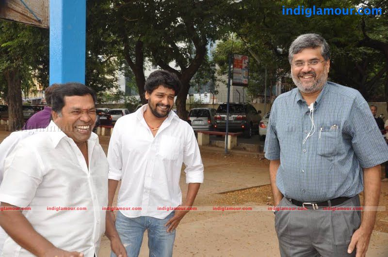 Vidharth, Karunas, Mayilsamy Heritage Car Rally Photos  Event hd photo