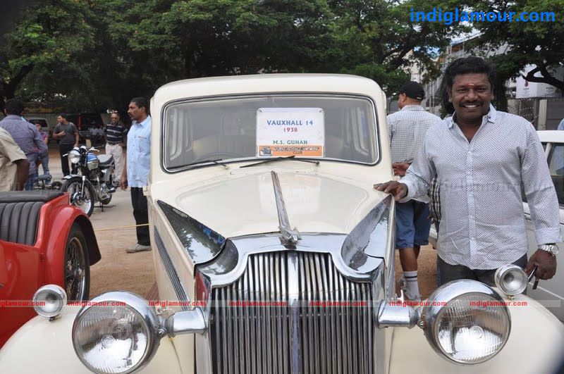Vidharth, Karunas, Mayilsamy Heritage Car Rally Photos  Event hd photo