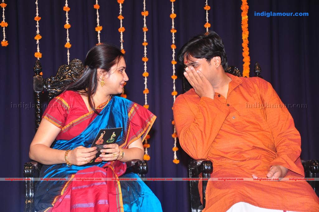 Suganya at Bharathanatya Arangetram Event hd photo