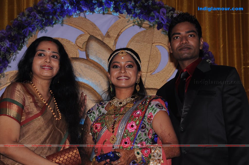 Actress Aparna Pillai Reception Event hd photo
