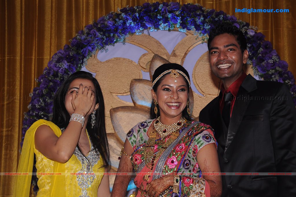 Actress Aparna Pillai Reception Event hd photo