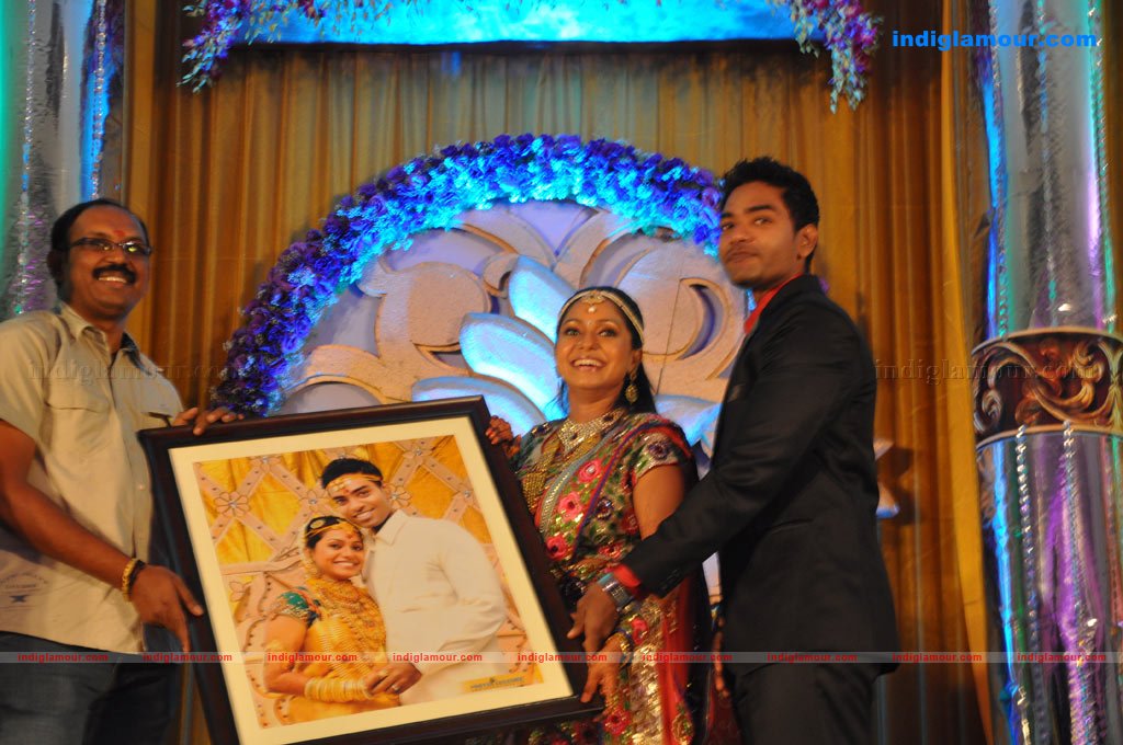 Actress Aparna Pillai Reception Event hd photo