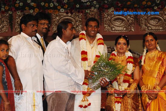 Arun Pandian cousin Reception Stills Event hd photo