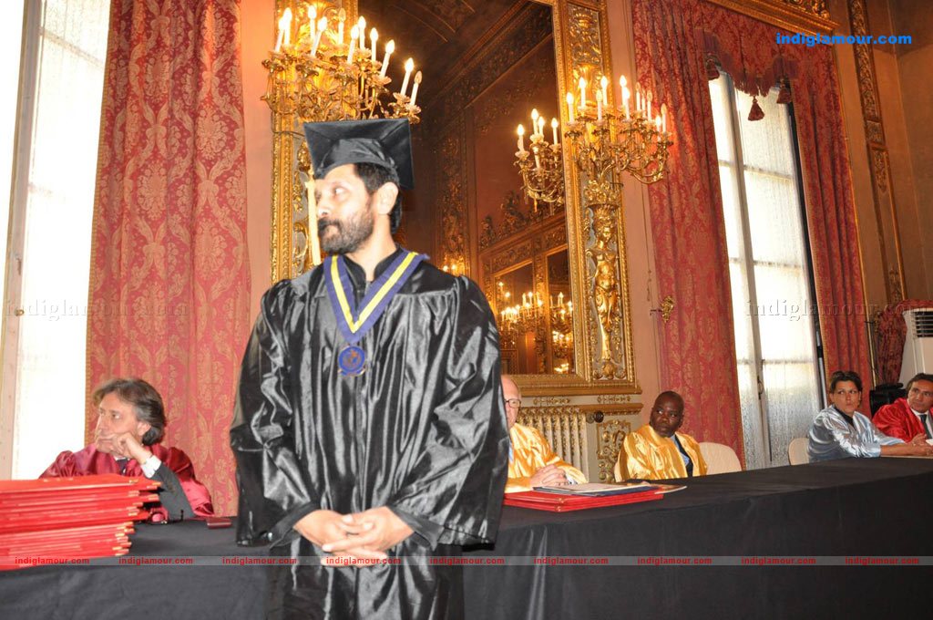 Vikram Honoured With Doctorate Event Photos Event hd photo