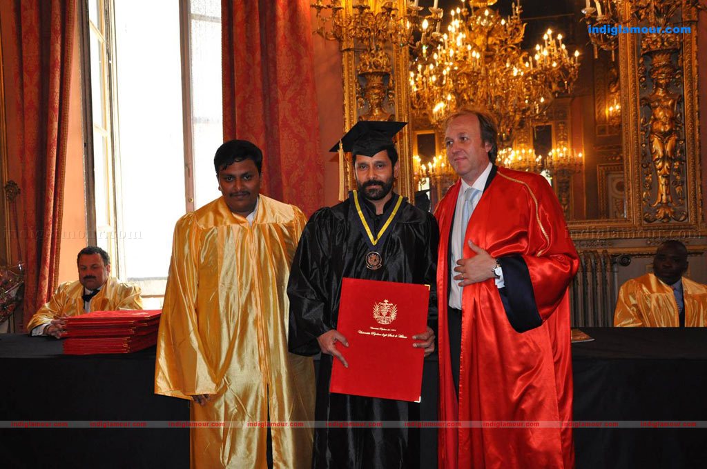 Vikram Honoured With Doctorate Event Photos Event hd photo