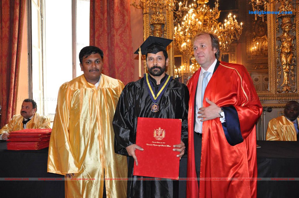 Vikram Honoured With Doctorate Event Photos Event hd photo