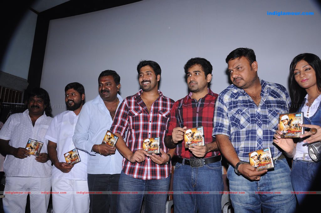 Ayutha Porattam Audio Launch Photos Event hd photo