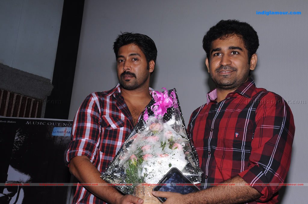 Ayutha Porattam Audio Launch Photos Event hd photo