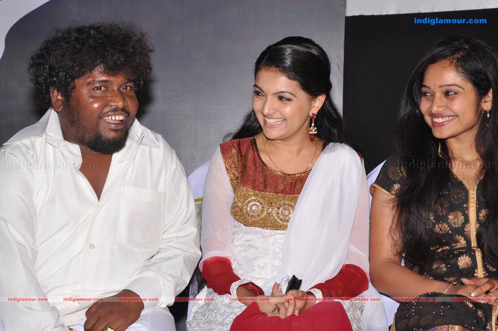 Azhagar Samiyin Kuthirai Audio Launch Photos Event hd photo