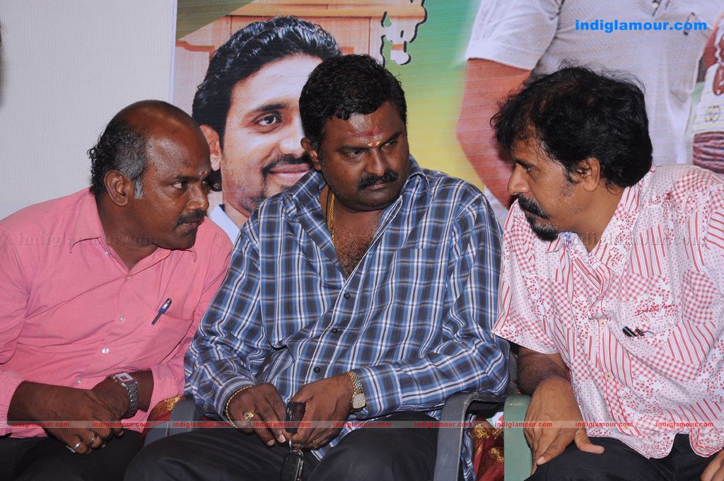Oru Mazhai Naangu Saaral Audio Launch Event hd photo
