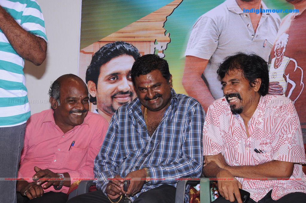 Oru Mazhai Naangu Saaral Audio Launch Event hd photo