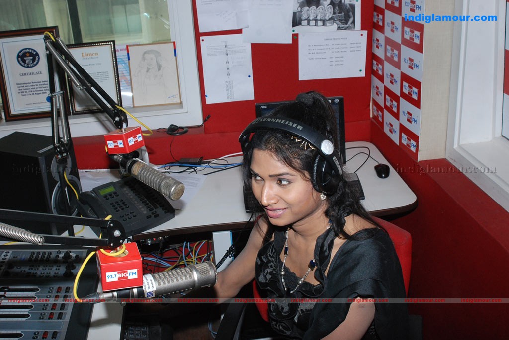 Rose at Big FM Photos Event hd photo