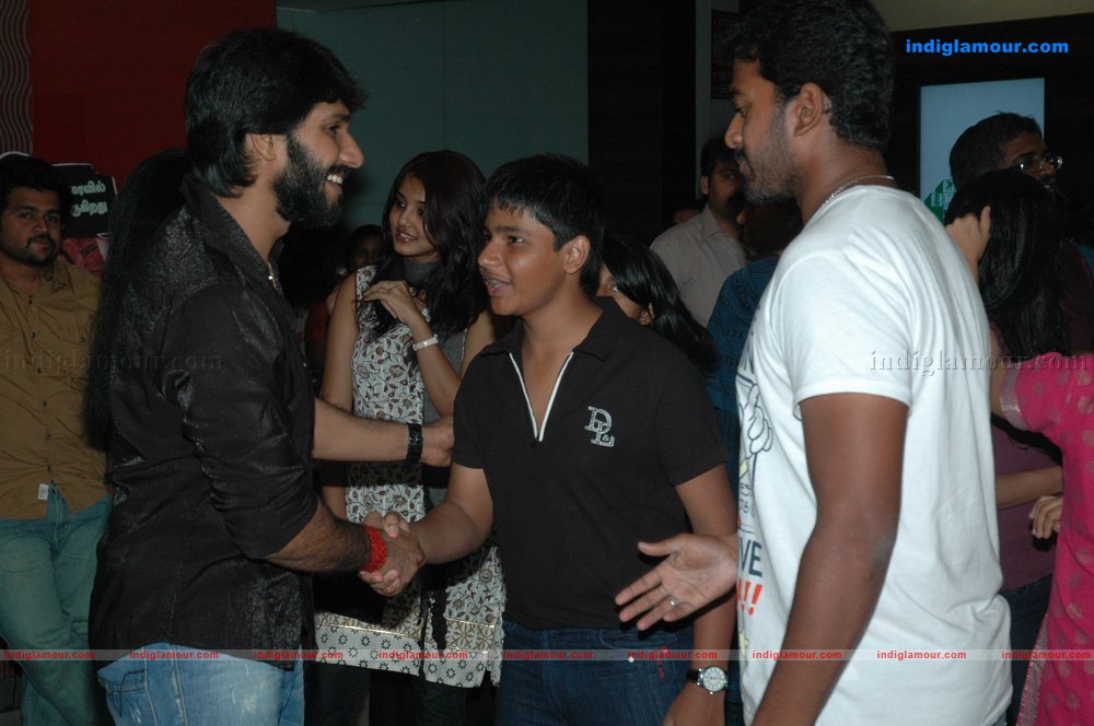 Transformers 3 Premiere Show at chennai Event hd photo