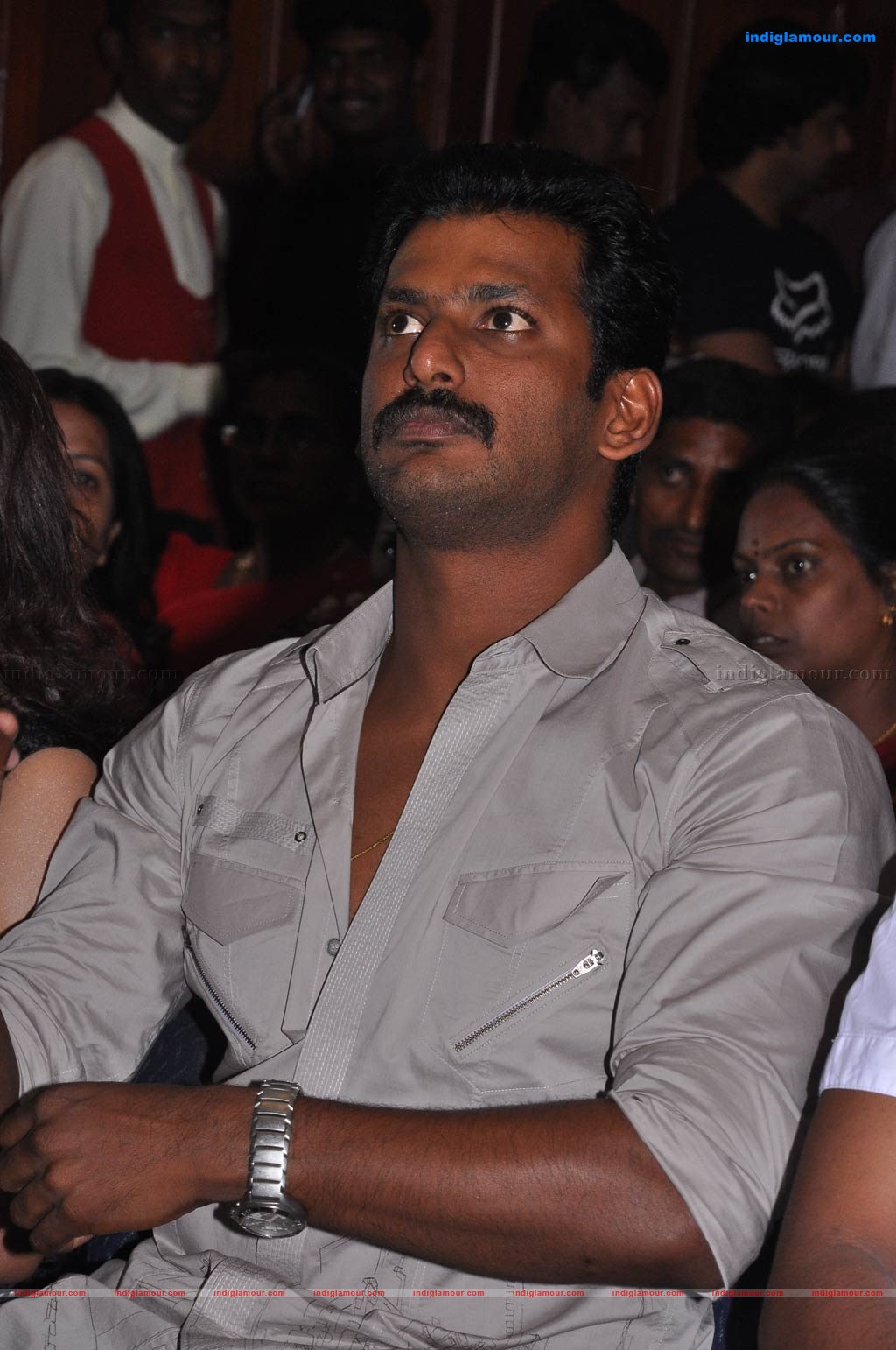 Avan Ivan Audio launch Event hd photo