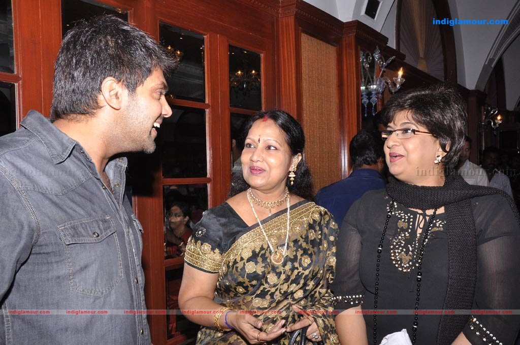 Avan Ivan Audio launch Event hd photo