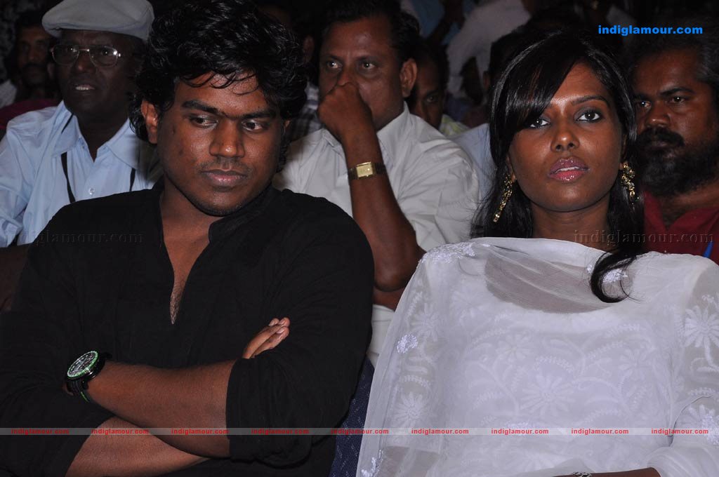 Avan Ivan Audio launch Event hd photo