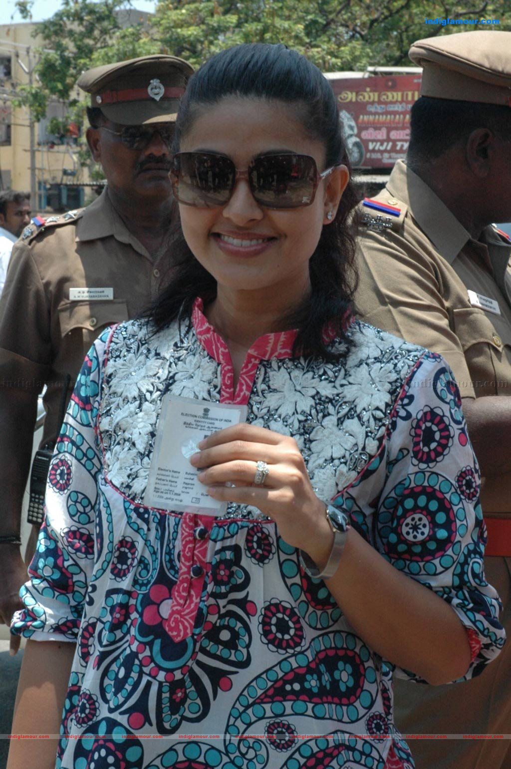  Celebrities Vote Event hd photo