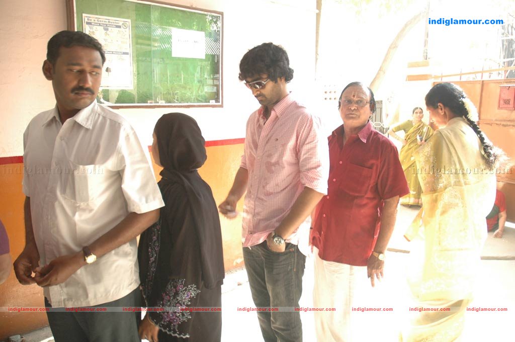  Celebrities Vote Event hd photo