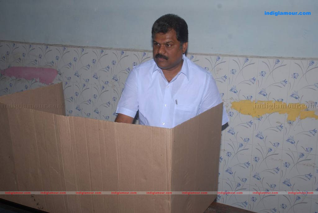  Celebrities Vote Event hd photo