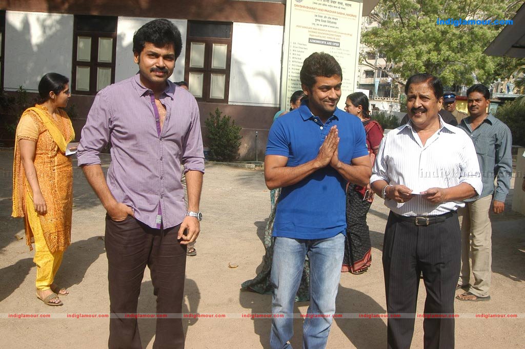  Celebrities Vote Event hd photo