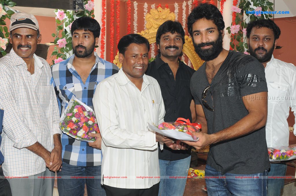 Avanthan Movie Launch Photos Event hd photo