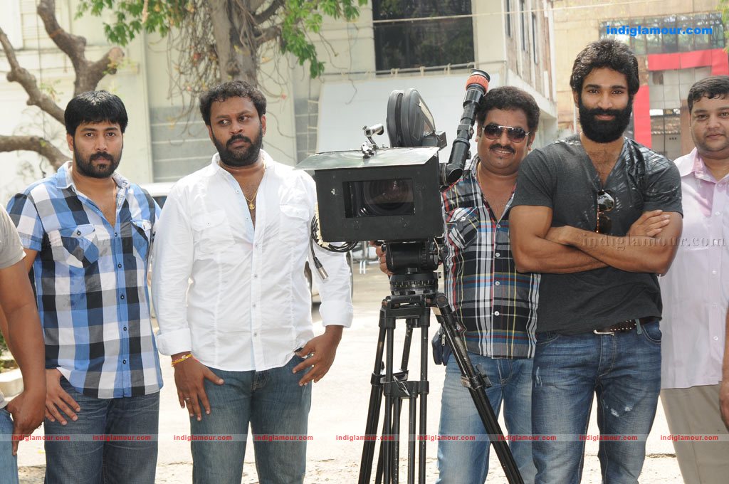 Avanthan Movie Launch Photos Event hd photo