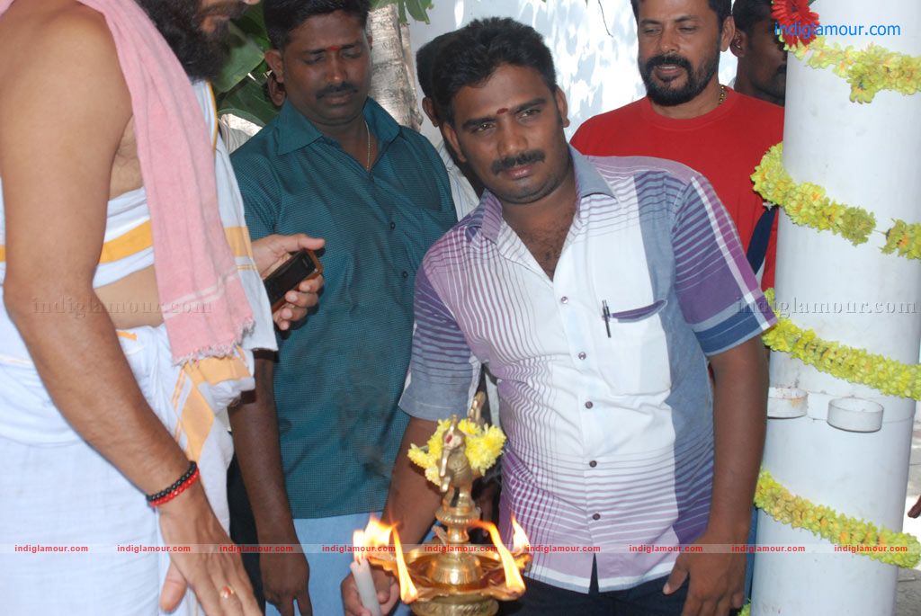 Ikovum 50 Pengalum Tamil Movie Launch Event hd photo