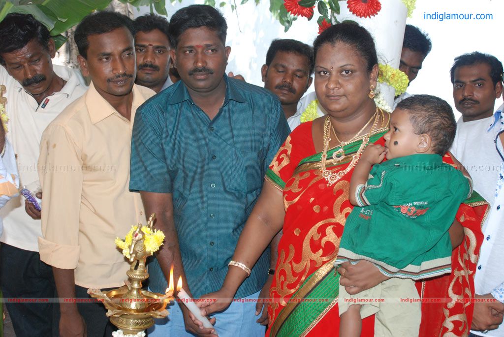 Ikovum 50 Pengalum Tamil Movie Launch Event hd photo