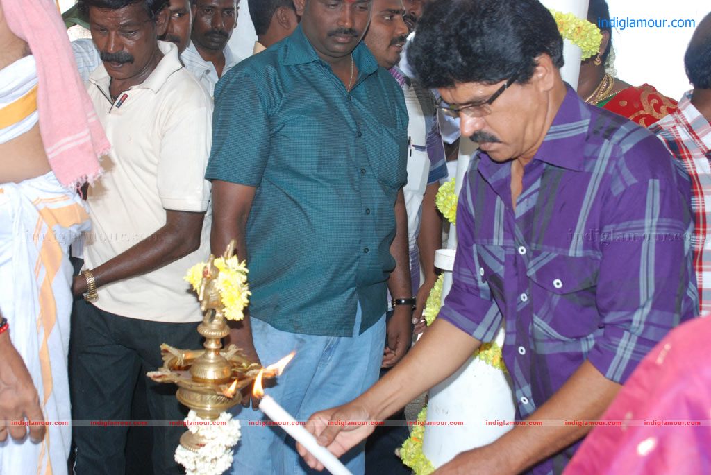 Ikovum 50 Pengalum Tamil Movie Launch Event hd photo