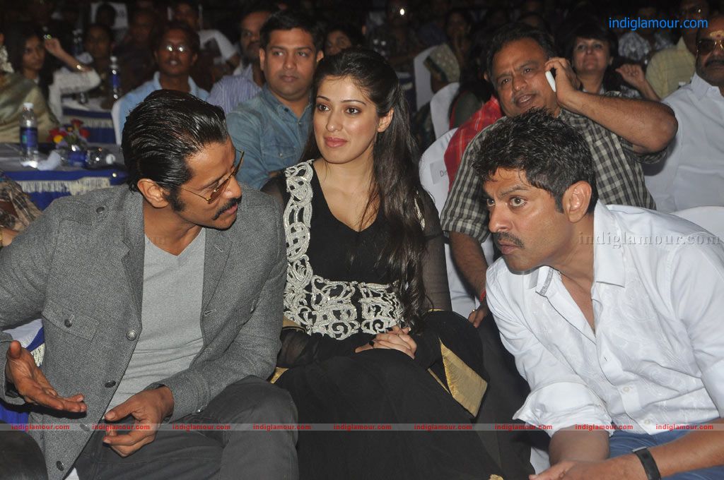 Thandavam Audio Release Event hd photo