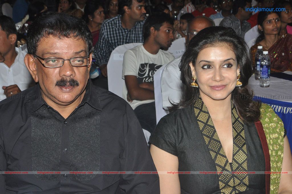 Thandavam Audio Release Event hd photo