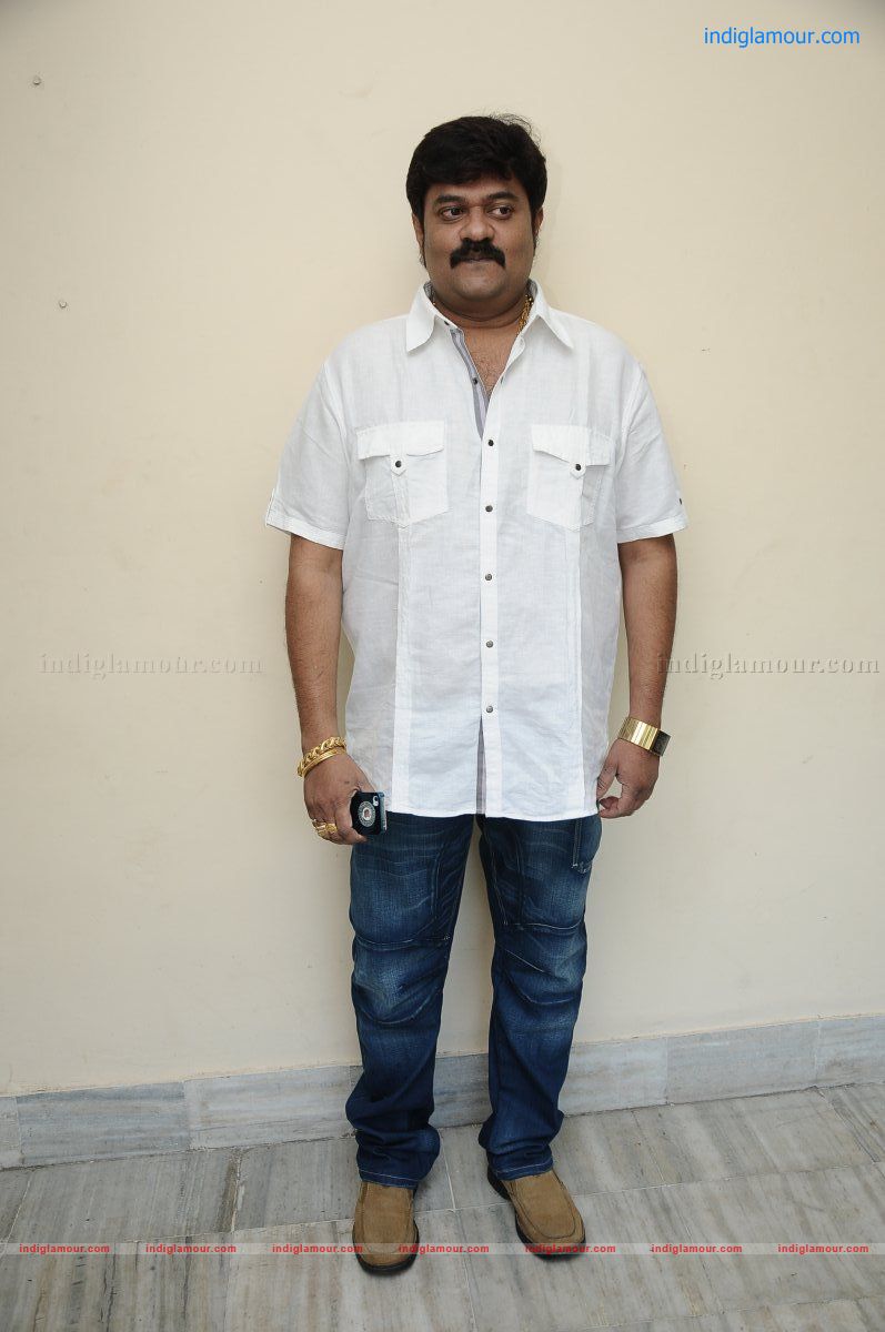 Thillu Mullu Movie Launch Event hd photo