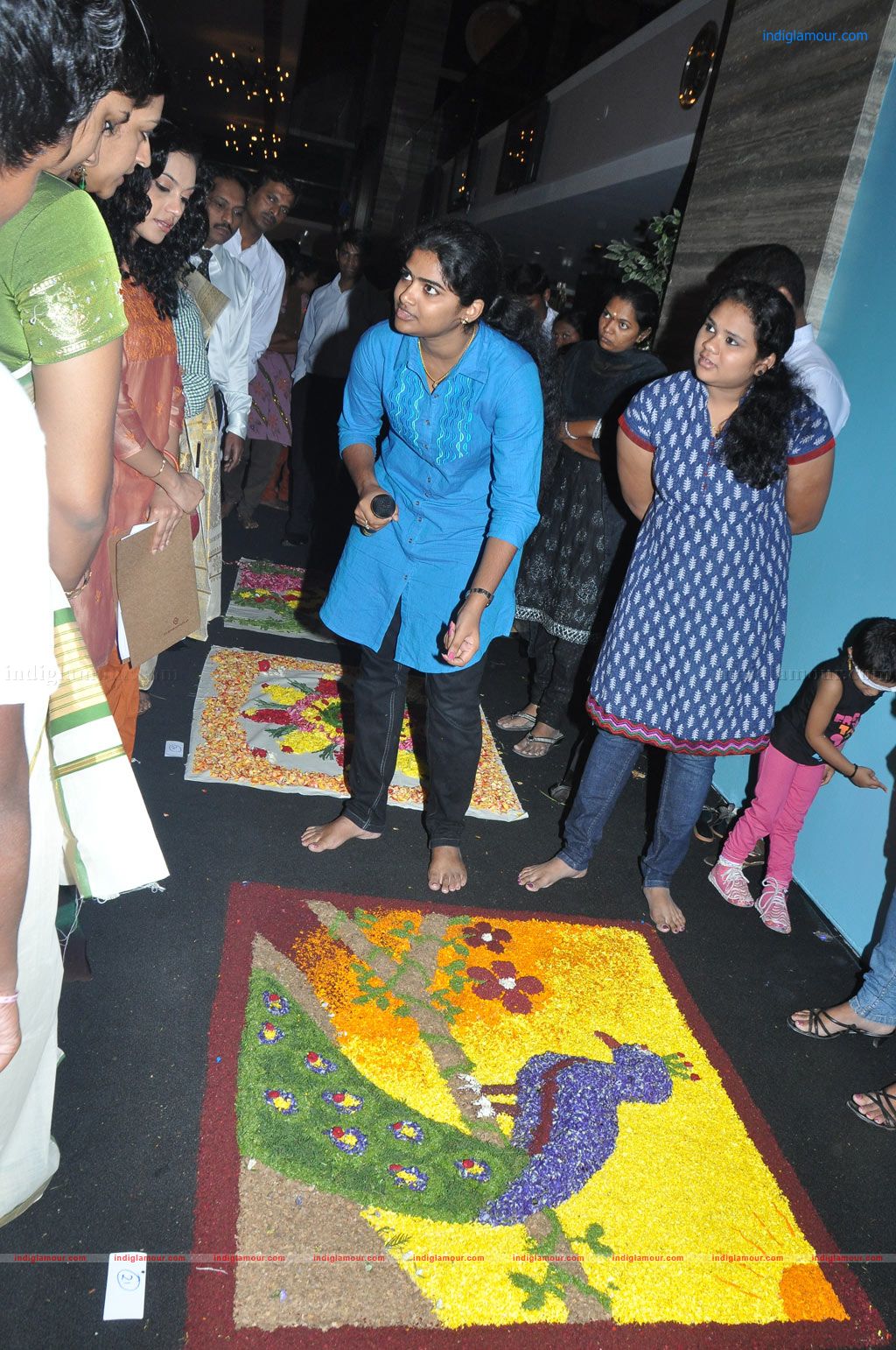 Parvathy and Rupa Manjari at Pookalam Contest Event hd photo