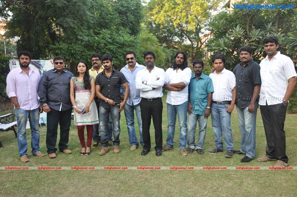 Kozhi Koovuthu Movie Press Meet Event hd photo