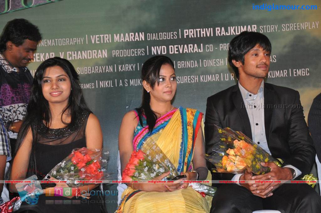 Naan Rajavaga Pogiren Movie Audio Launch Photos  Event hd photo