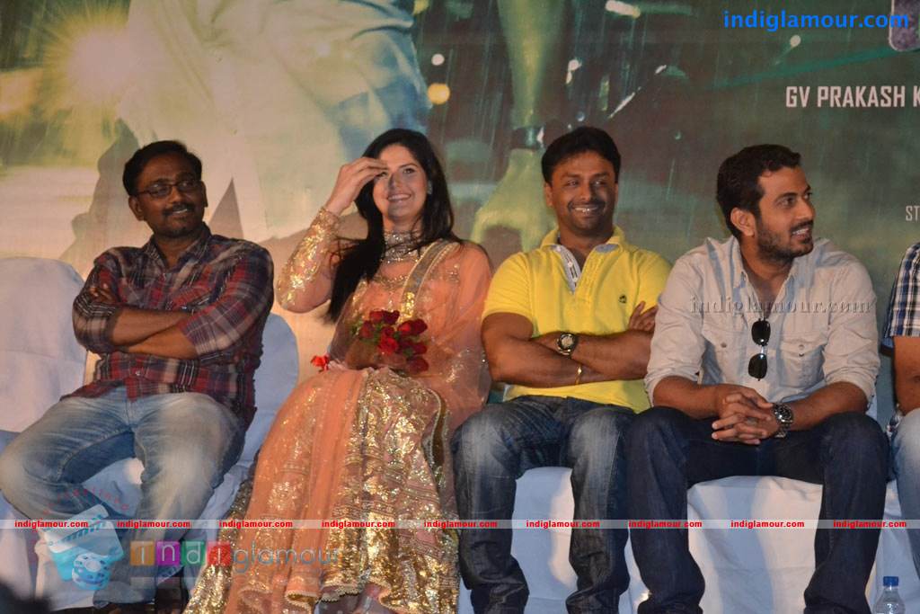 Naan Rajavaga Pogiren Movie Audio Launch Photos  Event hd photo