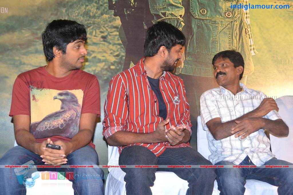 Naan Rajavaga Pogiren Movie Audio Launch Photos  Event hd photo