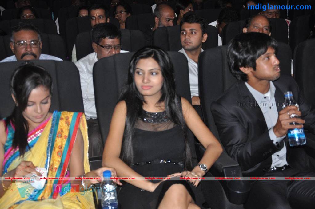 Naan Rajavaga Pogiren Movie Audio Launch Photos  Event hd photo