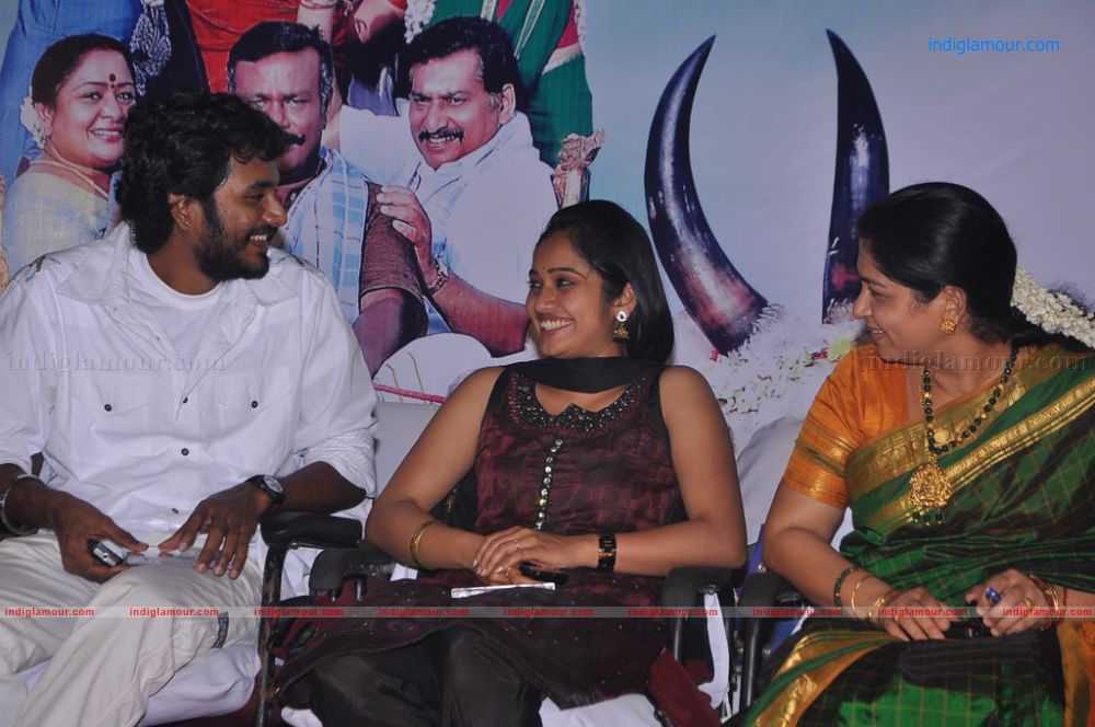 Kondan Koduthan Audio Launch Event hd photo