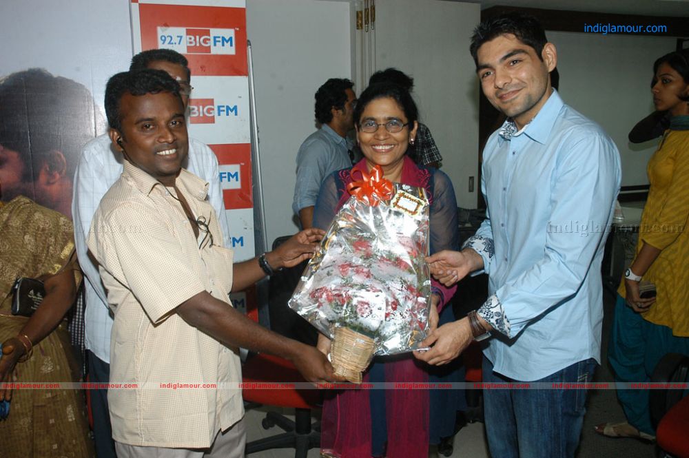 Unnodu Oru Naal Audio Launch Event hd photo
