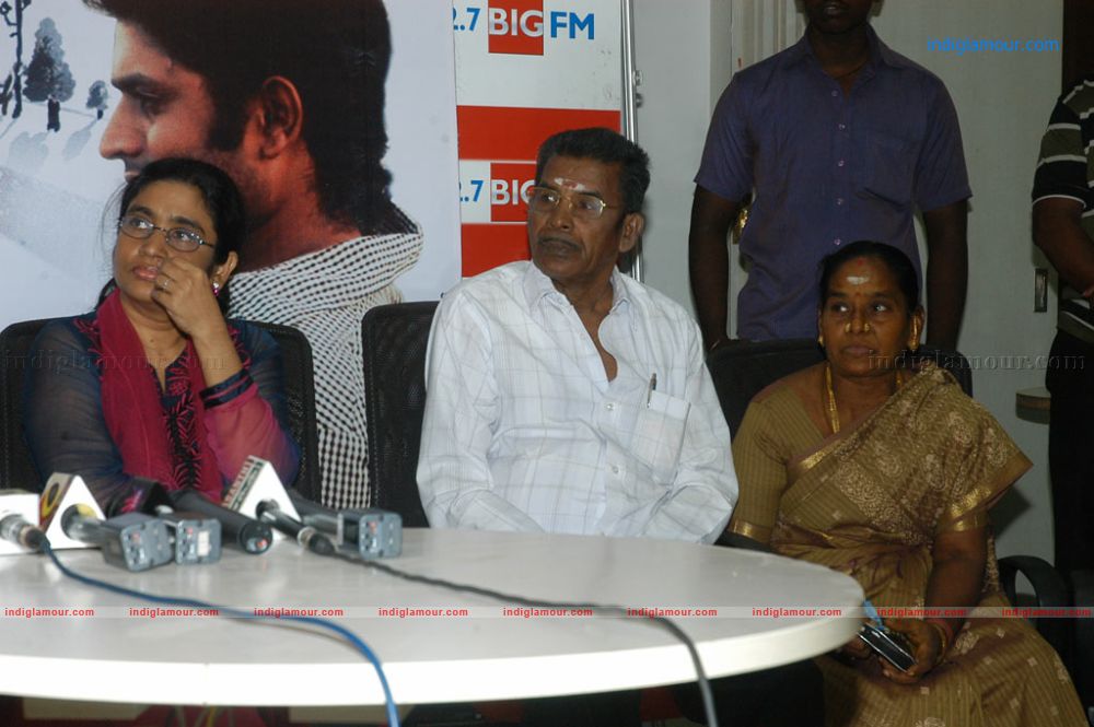 Unnodu Oru Naal Audio Launch Event hd photo