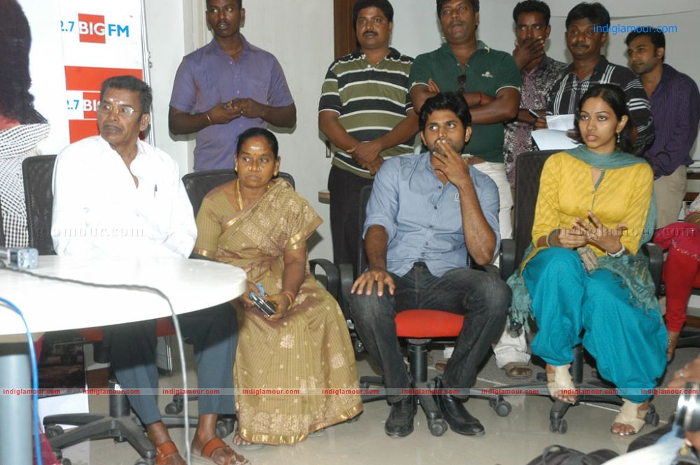 Unnodu Oru Naal Audio Launch Event hd photo
