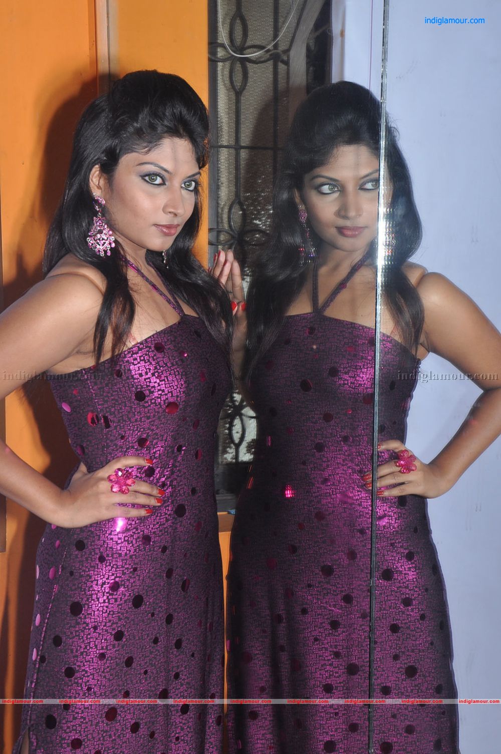 Vivel India Miss South 2011 Event hd photo