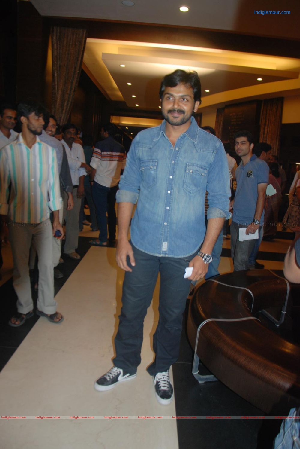 Vettai Premiere Show Event hd photo