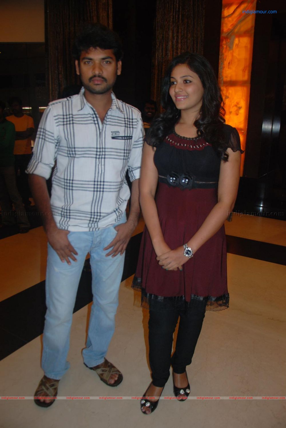 Vettai Premiere Show Event hd photo