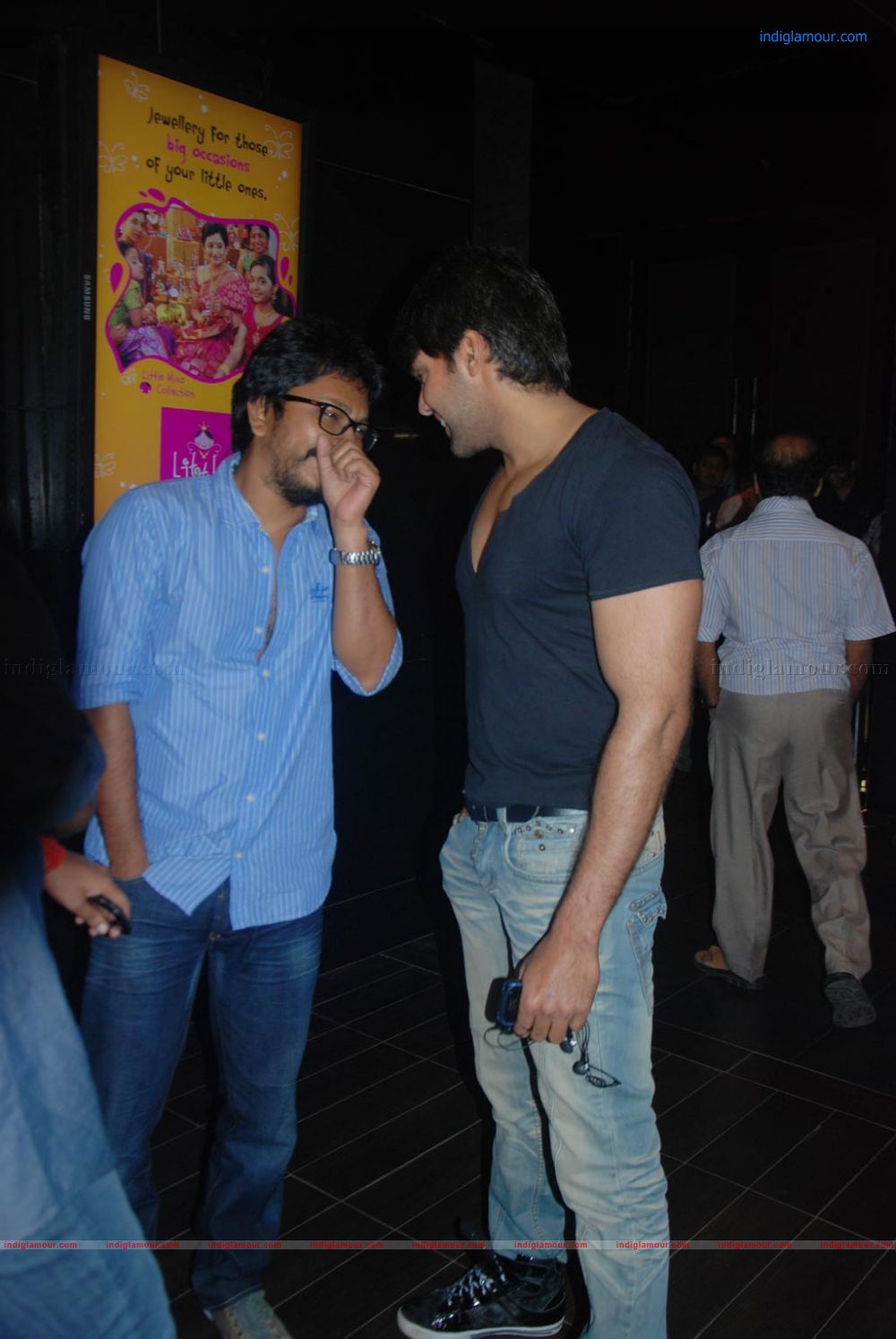 Vettai Premiere Show Event hd photo