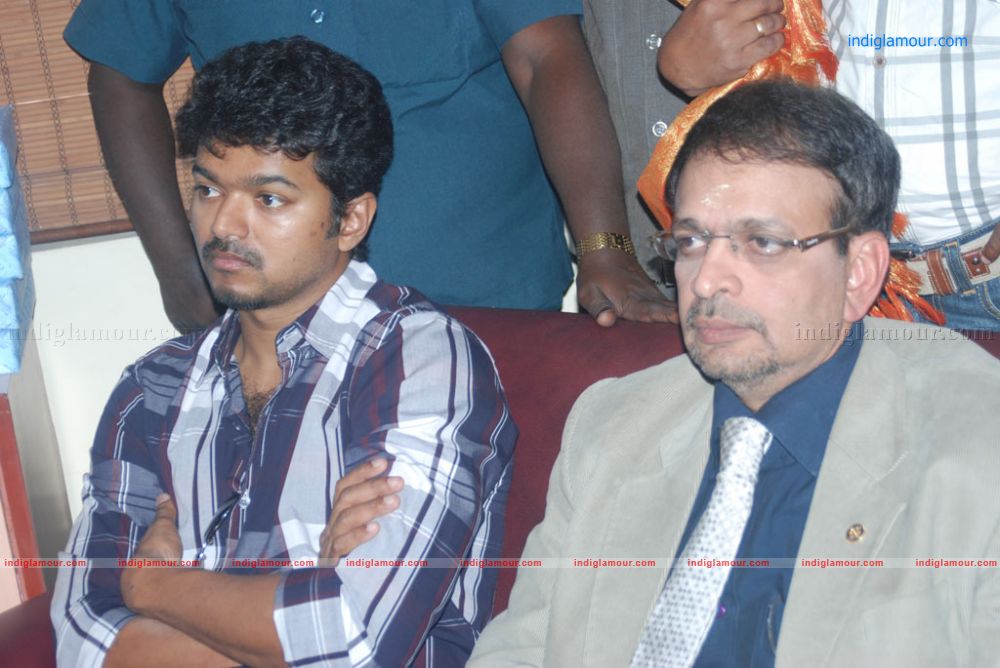 Vijay Inauguration On Rajan Eye Care Hospital stills Event hd photo